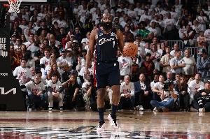 NBA季后赛得分历史前10球星中 仅哈登&卡尔·马龙无冠配图
