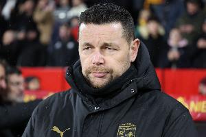 队报:朗斯主帅萨吉吸引多队关注,朗斯希望他留任但不会不惜代价配图